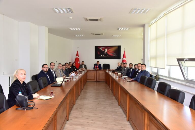 Kastamonu Üniversitesi İhtisas Üniversitesi İzleme, Değerlendirme Ve Yürütme Kurulunun İlk Toplantısı Yapıldı