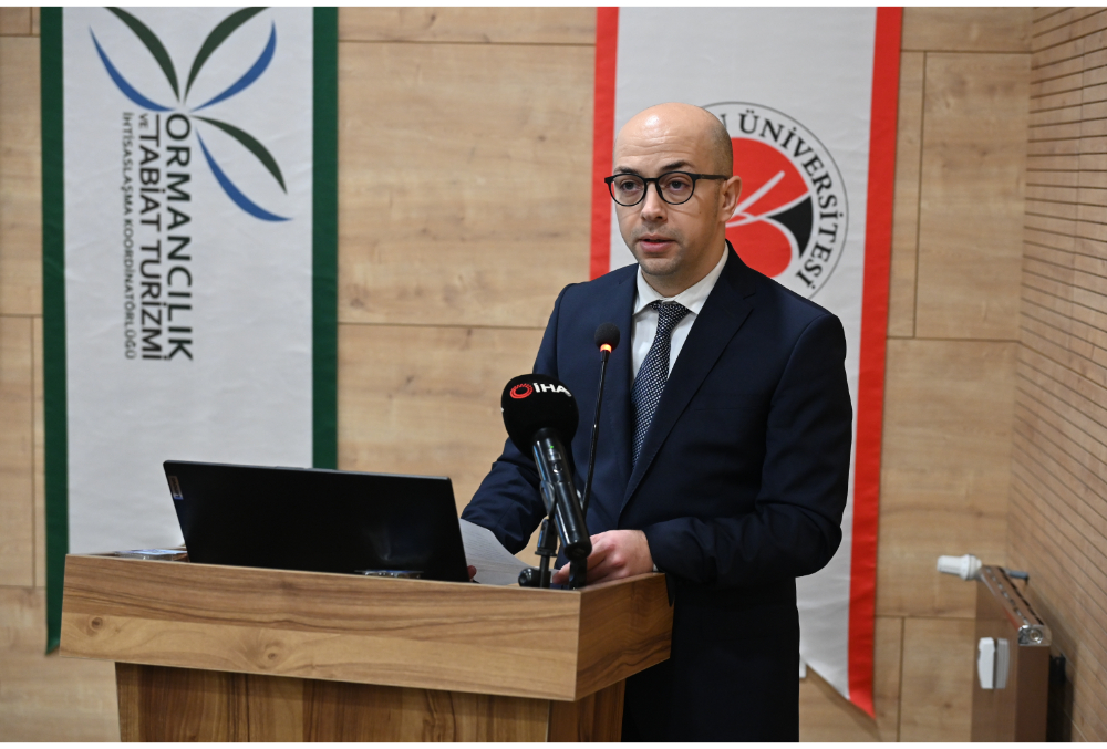 “Küresel İklim Değişikliği Ekseninde Yeşil Ekonomi Politikaları” Paneli Tamamlandı
