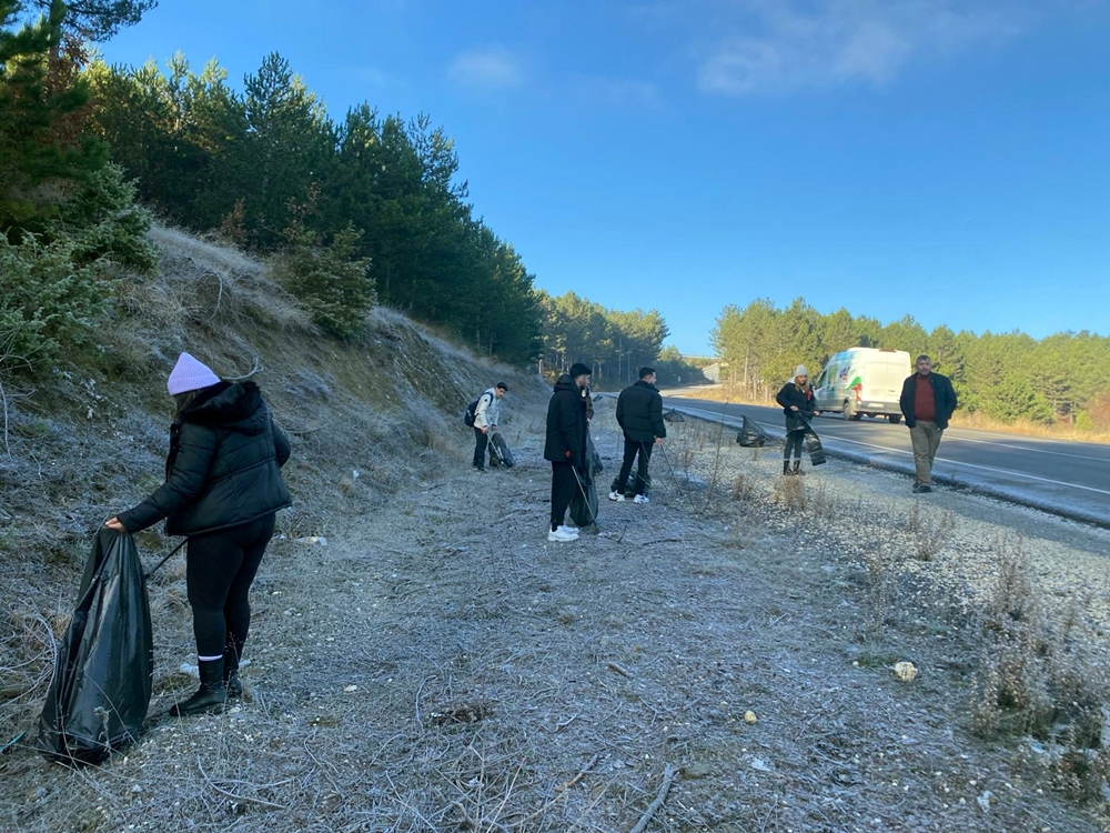 İletişim Fakültesi Öğrencileri Tarafından ‘Temiz Doğa Temiz Gelecek’ Projesi Gerçekleştirildi